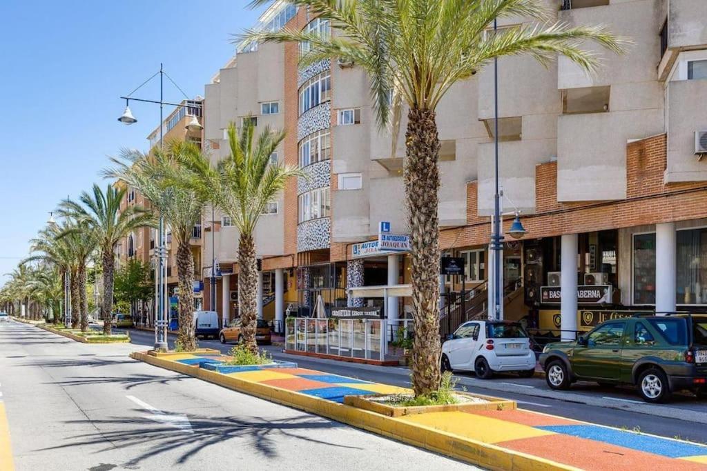Studio Apartment Santana Habaneras - 05 At Beach With Garage, Pool And Lift Torrevieja Dış mekan fotoğraf